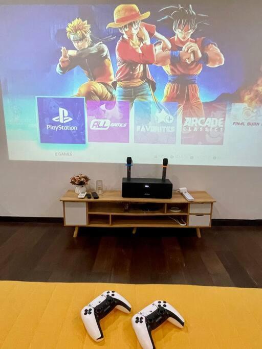 2-4 Pax With Private Karaoke, Private Bbq, Pool & Gym Pangsapuri